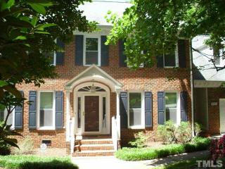 8025 Wavendon Ct, Raleigh, NC 27615-4614