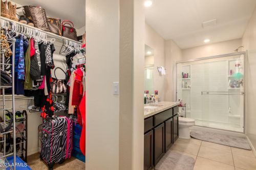 3821 79th Dr, Phoenix AZ  85033-3501 exterior