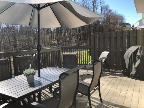 601 Hunting Creek Rd, Canonsburg, PA 15317-6310