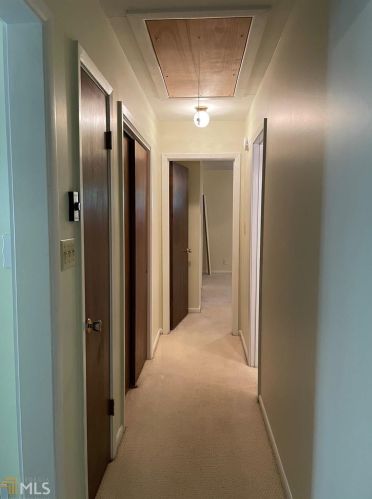 5466 Golfcrest Cir, Stone Mountain GA  30088-4121 exterior