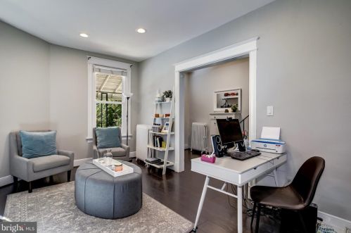 722 K St, Washington DC 20002-3637 exterior