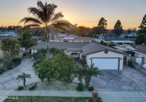 1343 4 St, Simi Valley CA 93065-3110 exterior