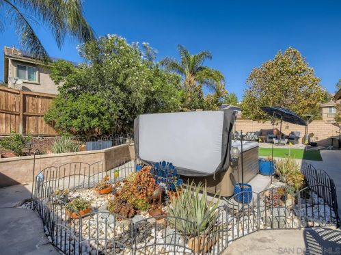 32848 Trini Ct, Temecula CA  92592-7120 exterior