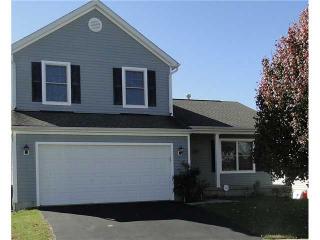 695 Salinger Dr, Lithopolis, OH 43136-9716
