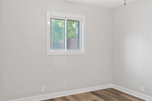 4968 Port Washington Rd, Milwaukee WI  53217-5451 exterior