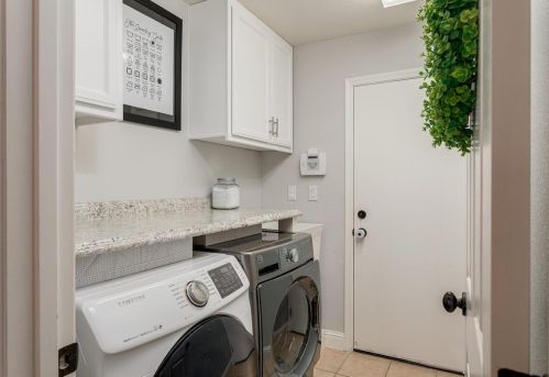 4264 Borderlands Dr, Rancho Cordova CA 95742-7754 exterior