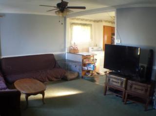 36 Keeler Dr, Albany, NY 12208-1913