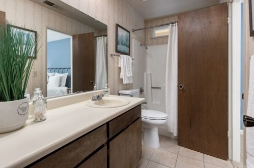 6 Mckinley Ln, Chico CA  95973-7848 exterior