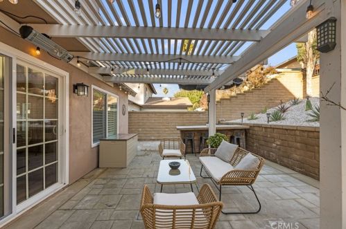 21666 Audubon Way, El Toro CA  92630-5751 exterior