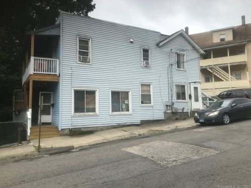 101 High St, Ansonia, CT 06401-1731
