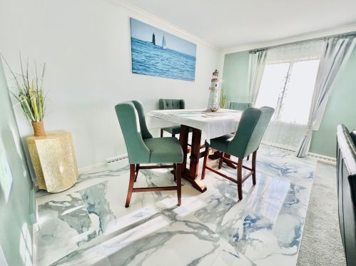 1761 Ocean Blvd, Rye NH  03870-2236 exterior