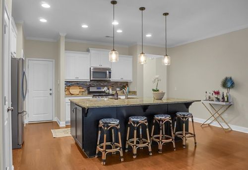 2061 Kings Gate Ln, Mount Pleasant SC  29466-8162 exterior