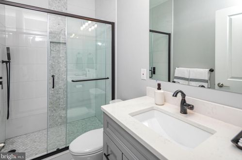 107 Westcott Rd, Princeton NJ  08540-3061 exterior