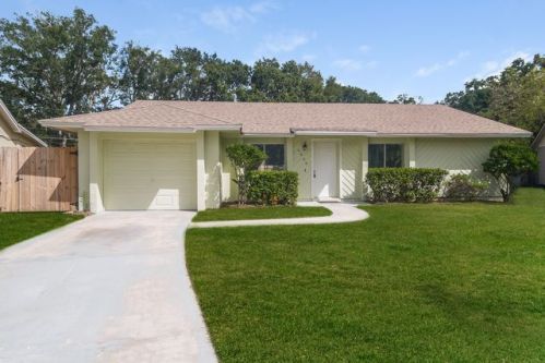 6956 Compass Ct, Orlando, FL 32810-3656
