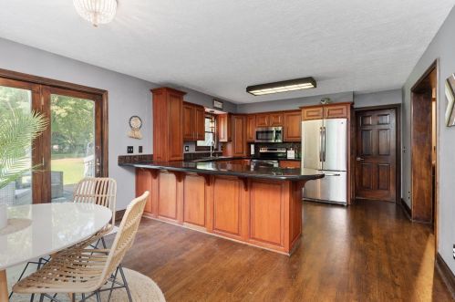 1755 Stuttgart Dr, Saint Martin OH  45118-8435 exterior