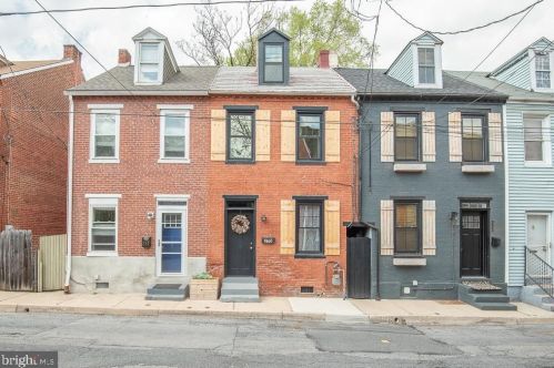 335 Grant St, Lancaster, PA 17602-2906