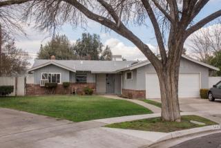 3447 Bellaire Way, Fresno, CA 93726-4401