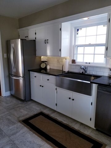 537 112, Milwaukee WI  53226-3720 exterior