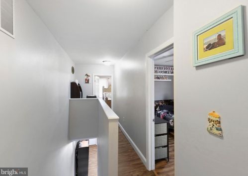 633 Division St, Gloucester NJ  08030-2335 exterior