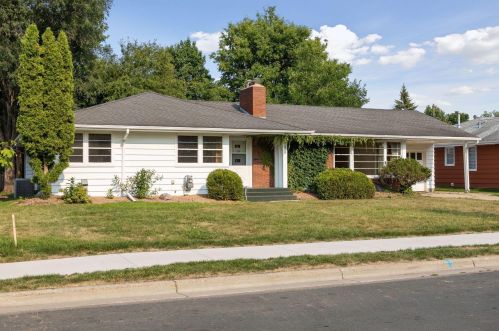 2527 Kipling Ave, Minneapolis, MN 55416-3951
