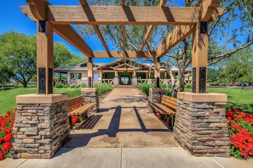 3638 Flamingo Way, Gilbert AZ 85297-5250 exterior