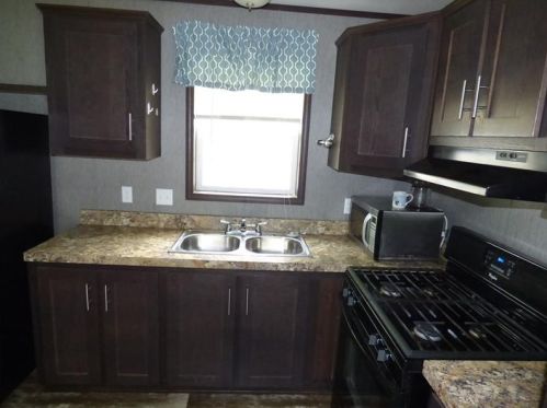 1710 Kirk Dr, Verona PA  15147-3917 exterior