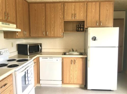 214 Haymont Dr, Gibsonia PA  15044-9761 exterior