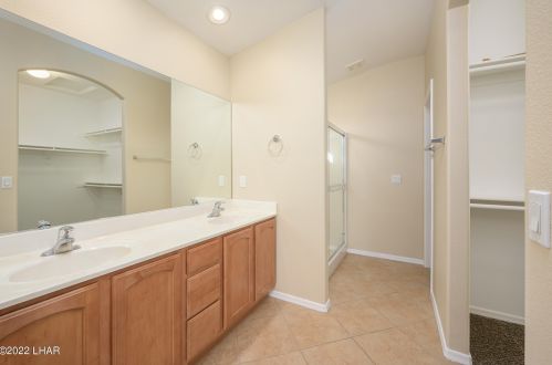 2460 Topanga Dr, Bullhead City AZ  86442-8466 exterior