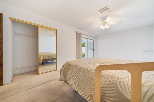 192 Boca Ciega Pt Blvd, Saint Petersburg FL  33708-2738 exterior