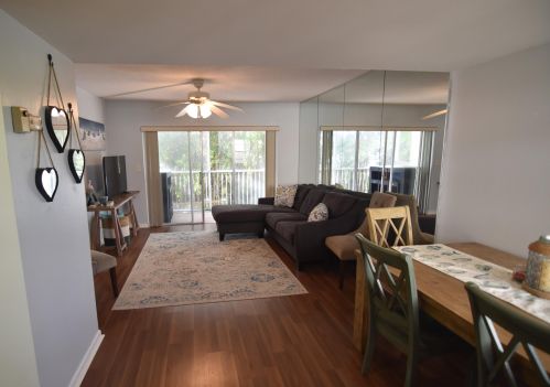 1810 New Palm Way, Boynton Beach, FL 33435-2823