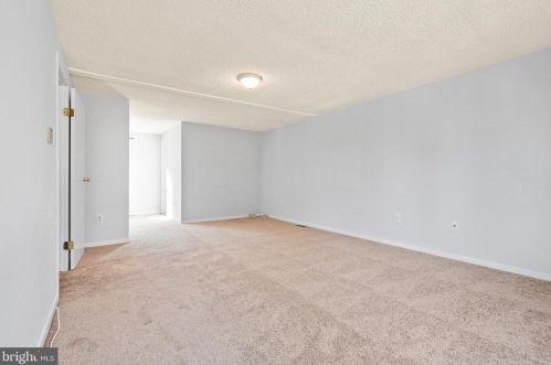 554 Hinckle Ave, Trenton NJ  08628-2805 exterior