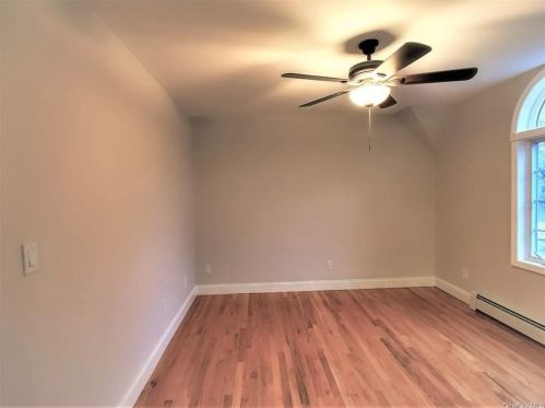 57 Lk Dr, Greenwood Lake NY  10925-2713 exterior