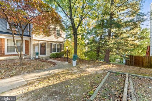 16869 Miranda Ln, Woodbridge VA  22191-5142 exterior