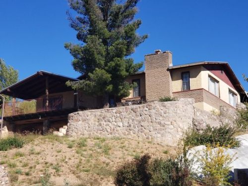 1124 Cimarron St, Nogales, AZ 85621-1708