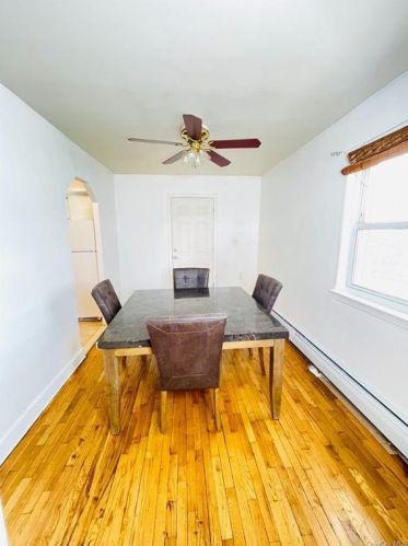 2789 Hone Ave, Bronx NY  10469-3807 exterior