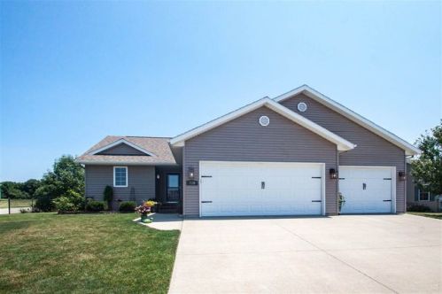 710 2nd St, Richmond, IA 52247-9289