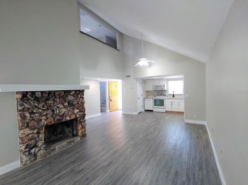1161 Dot Dr, Altamonte Springs FL  32714-2730 exterior