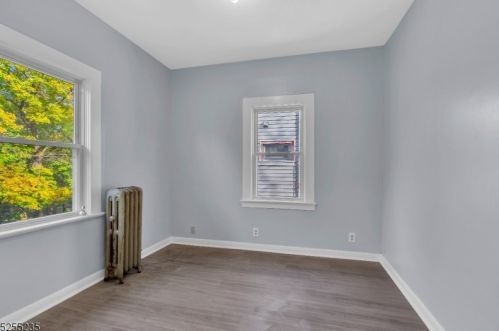 7 Tiffany Blvd, Newark NJ  07104-2415 exterior