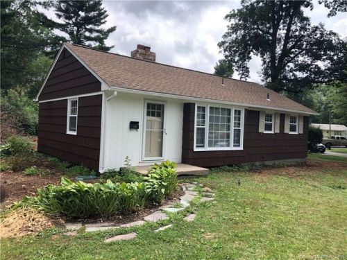 13 Daniel Blvd, Bloomfield CT  06002-2832 exterior