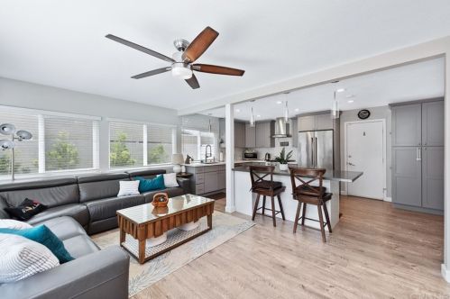 2778 Broadmoor Ave, Simi Valley, CA 93065-1408