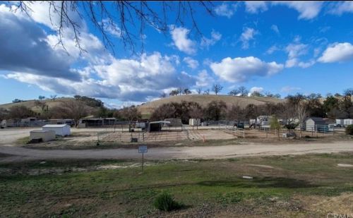 2930 Gold Rush Ln, Lake Nacimiento CA  93446-4171 exterior