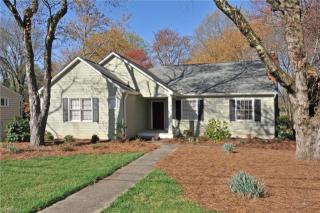 430 Dartmouth Rd, Winston Salem, NC 27104-2004