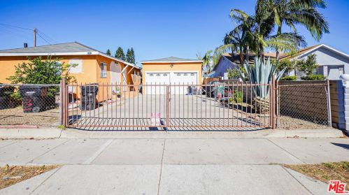 6001 Gotham St, Bell CA  90201-5523 exterior