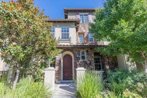 580 De Guigne Dr, Sunnyvale, CA 94085-3920