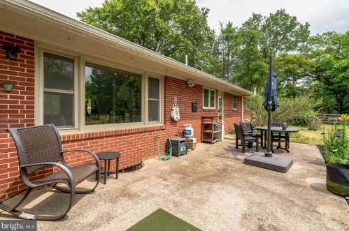 2016 Bethel Rd, Lansdale PA 19446-6054 exterior