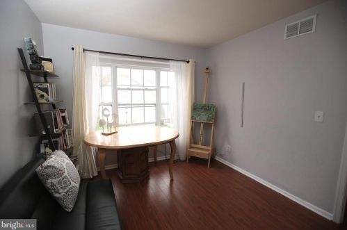 108 Violet Ln, Trenton NJ  08638-2031 exterior