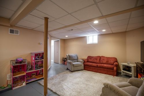 3249 Mckinley Blvd, Milwaukee WI 53208-2959 exterior