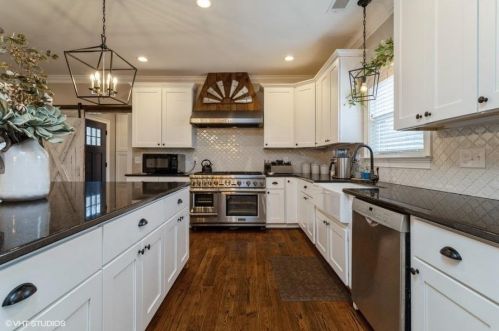 320 Wendy Ln, Windsor SC 29856-2132 exterior