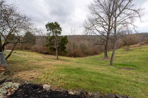 866 Hillview Dr, Grants Lick, KY 41001-8700