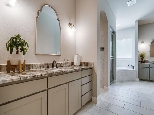 105 Water Garden Dr, Waxahachie TX  75165-6243 exterior